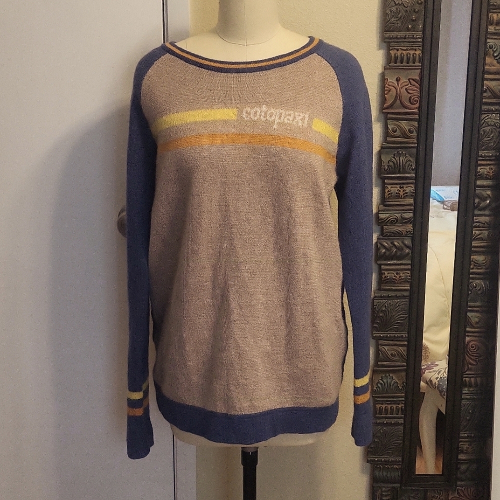Cashllama unisex sweater